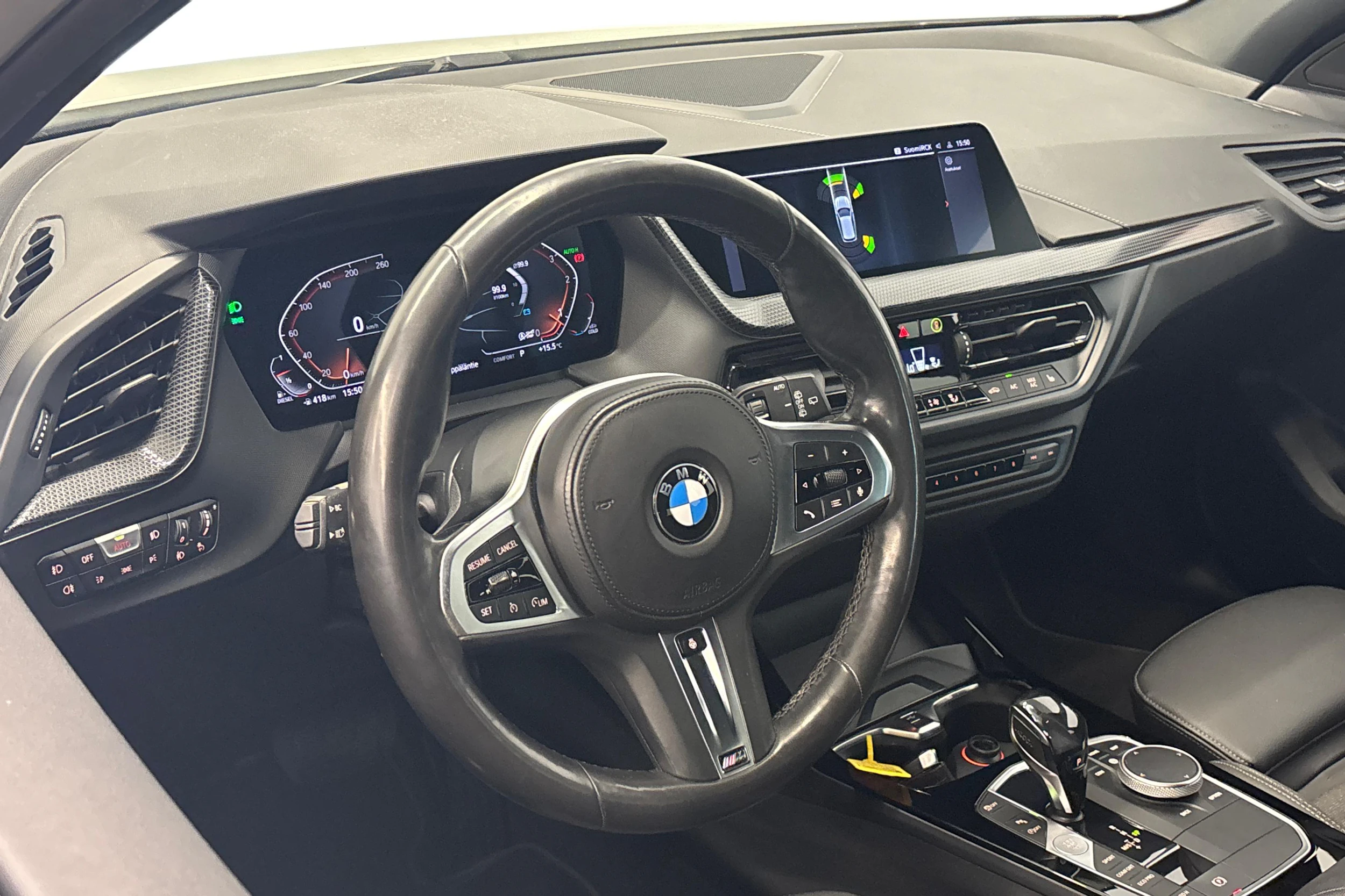 valkoinen BMW 120 2020 kuva 6.