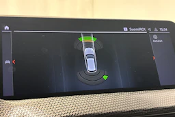 valkoinen BMW 120 2020 kuva 19.