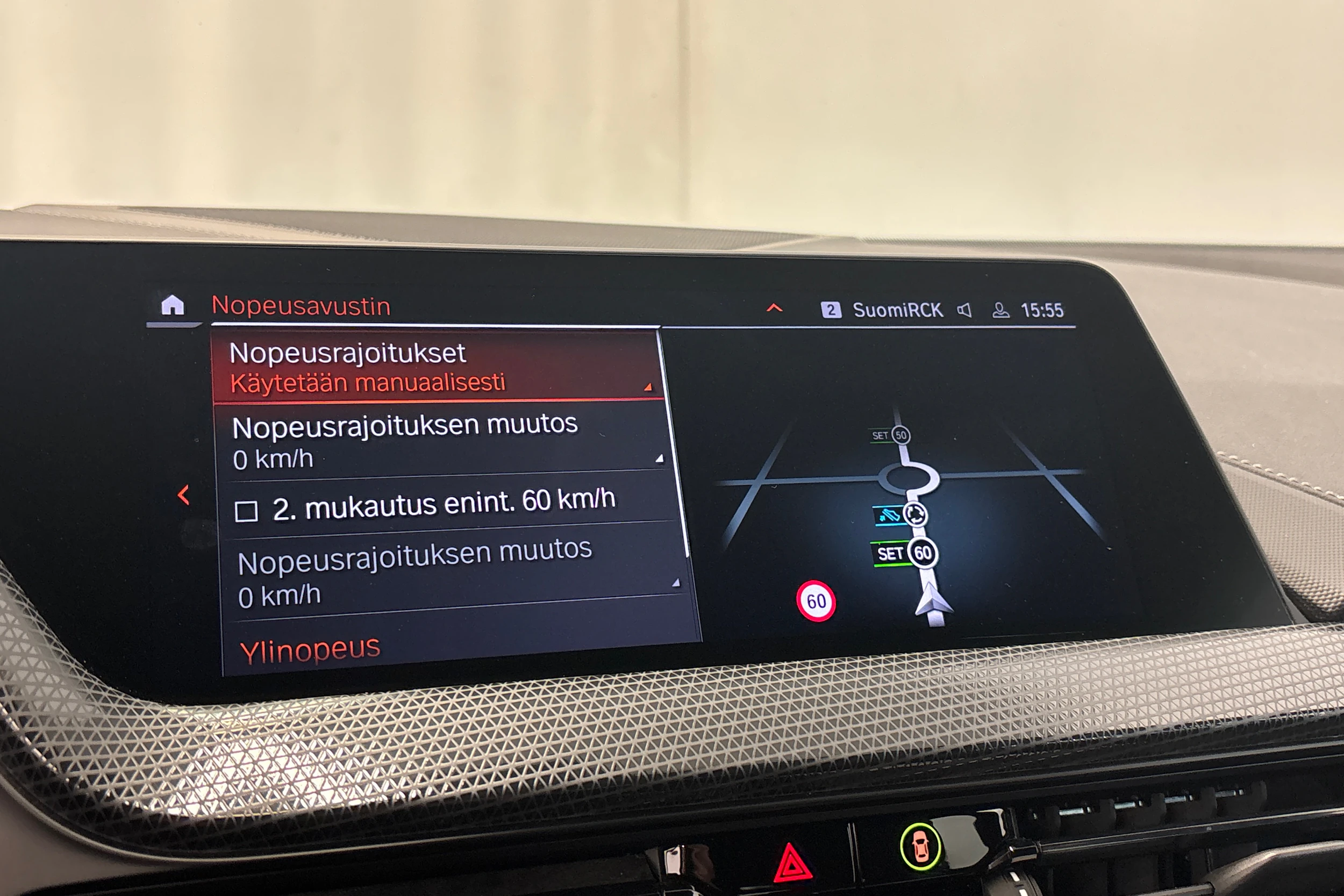 valkoinen BMW 120 2020 kuva 22.