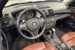 valkoinen BMW 125 2008 kuva 7.