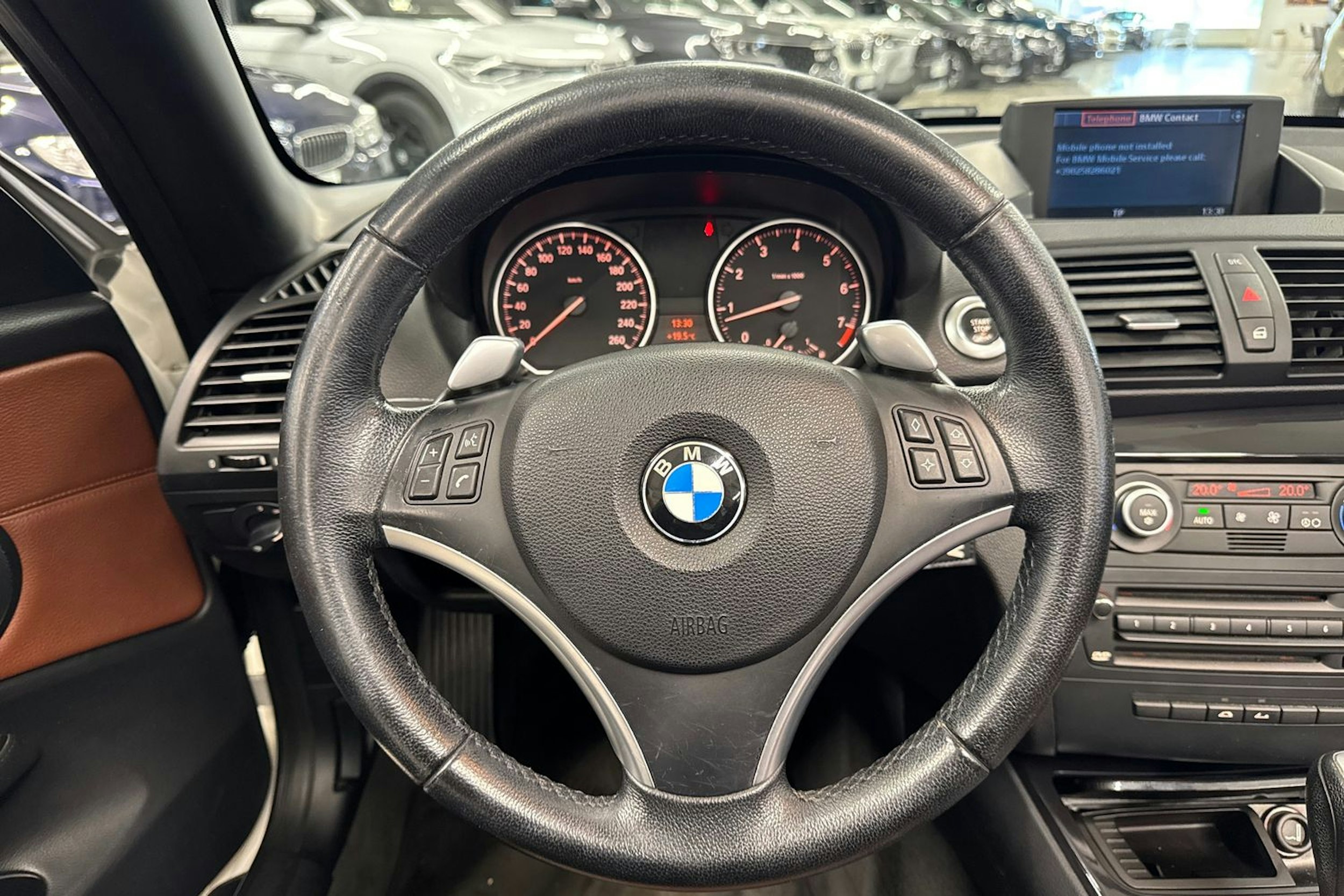 valkoinen BMW 125 2008 kuva 20.