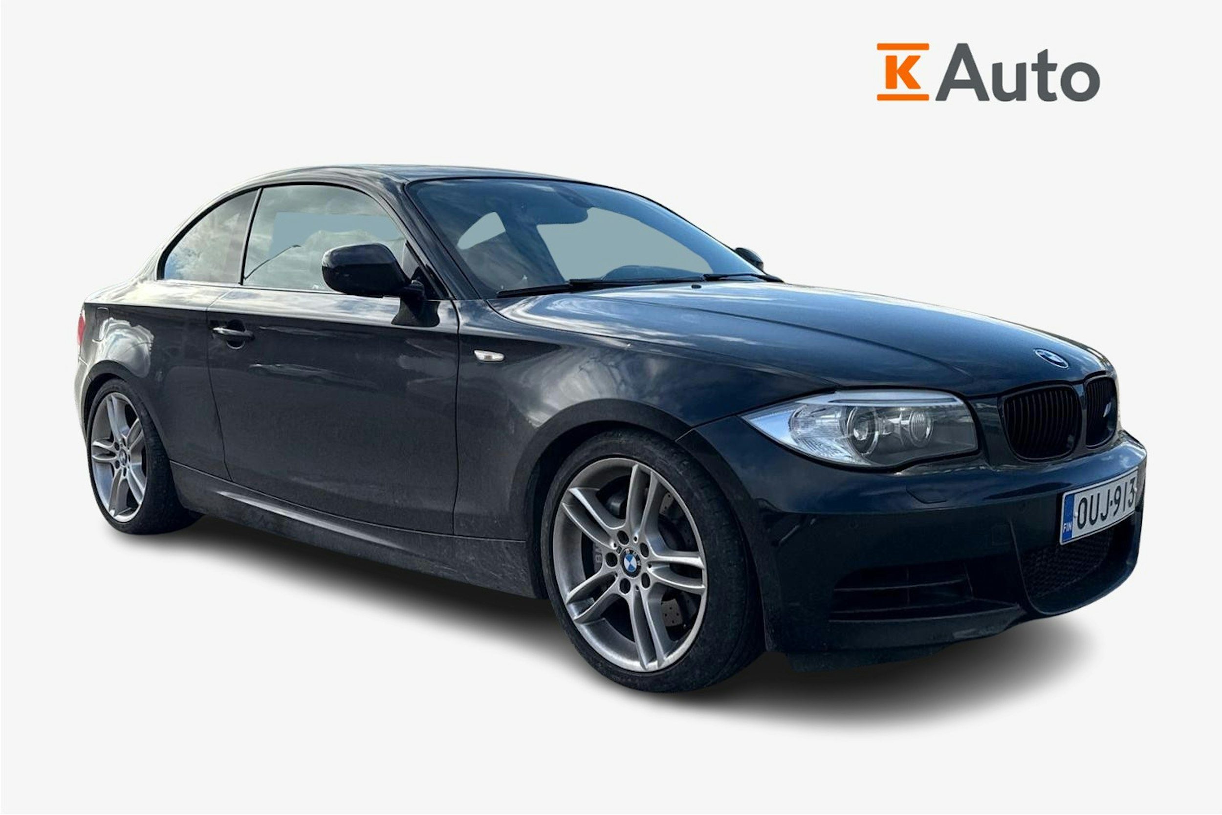musta BMW 135 2012 kuva 1.