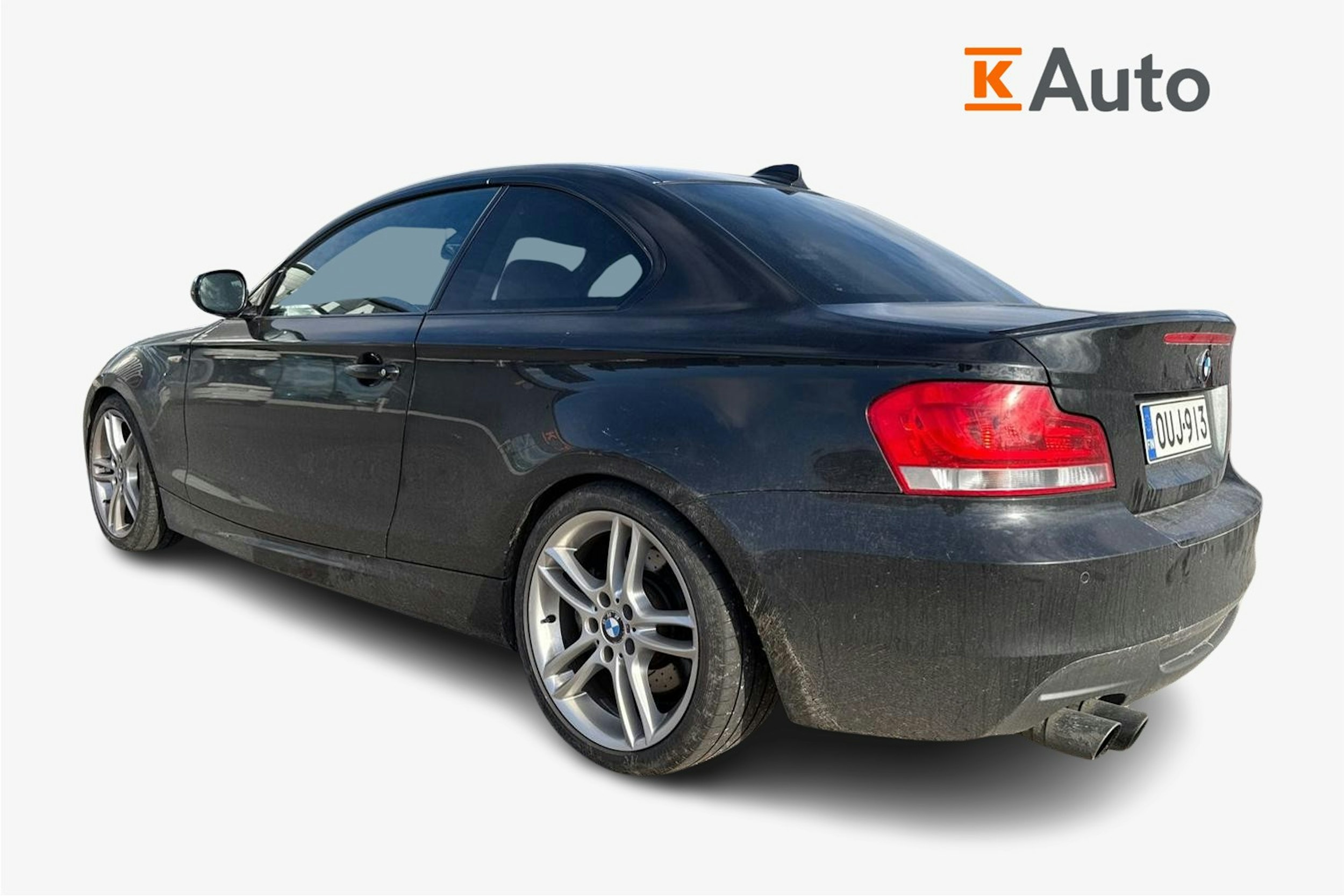 musta BMW 135 2012 kuva 2.