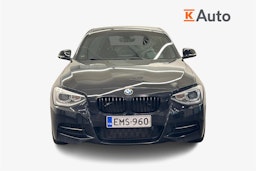 musta BMW 135 2014 kuva 5.