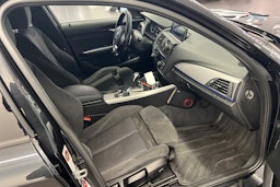 musta BMW 135 2014 kuva 15.