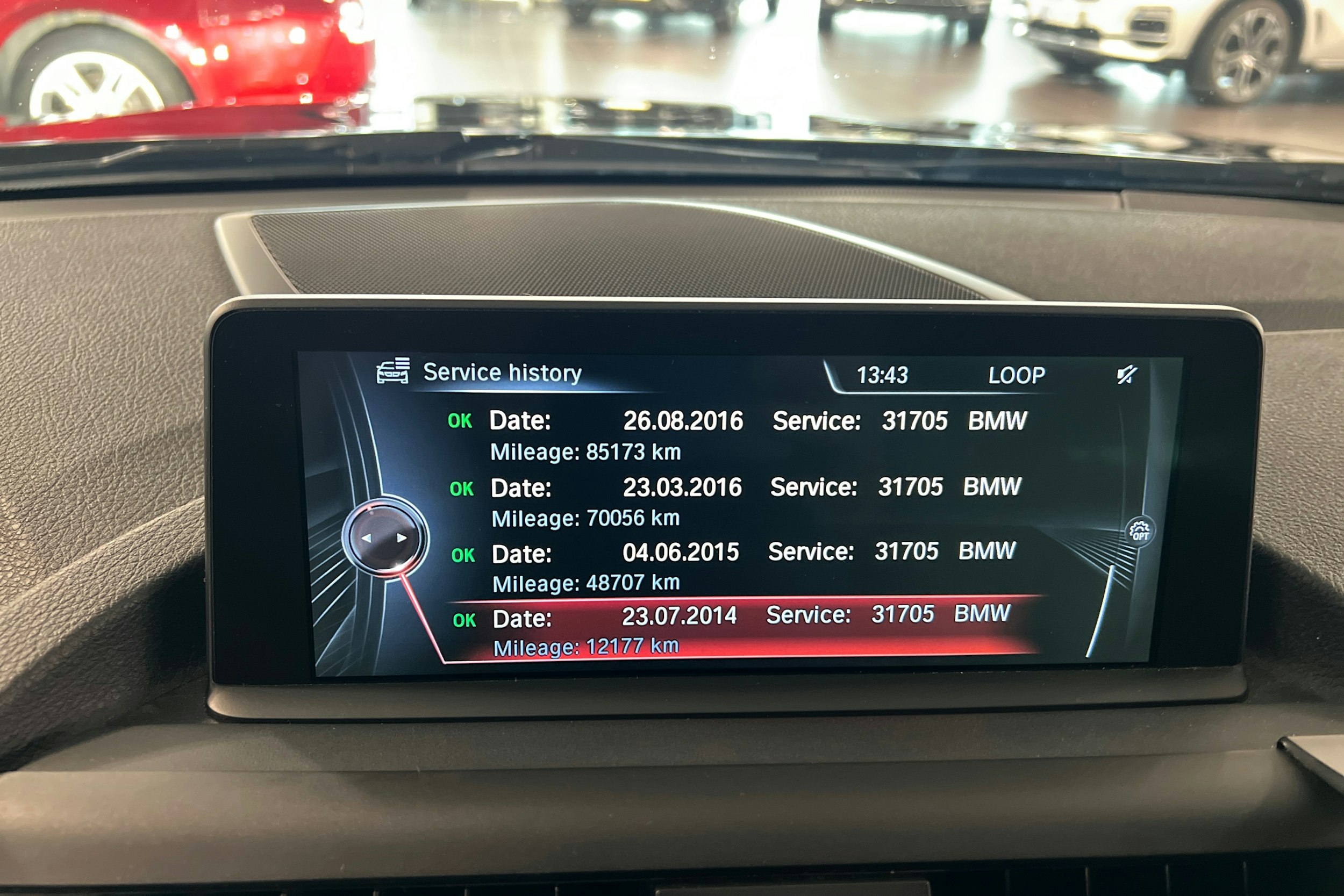 musta BMW 135 2014 kuva 22.