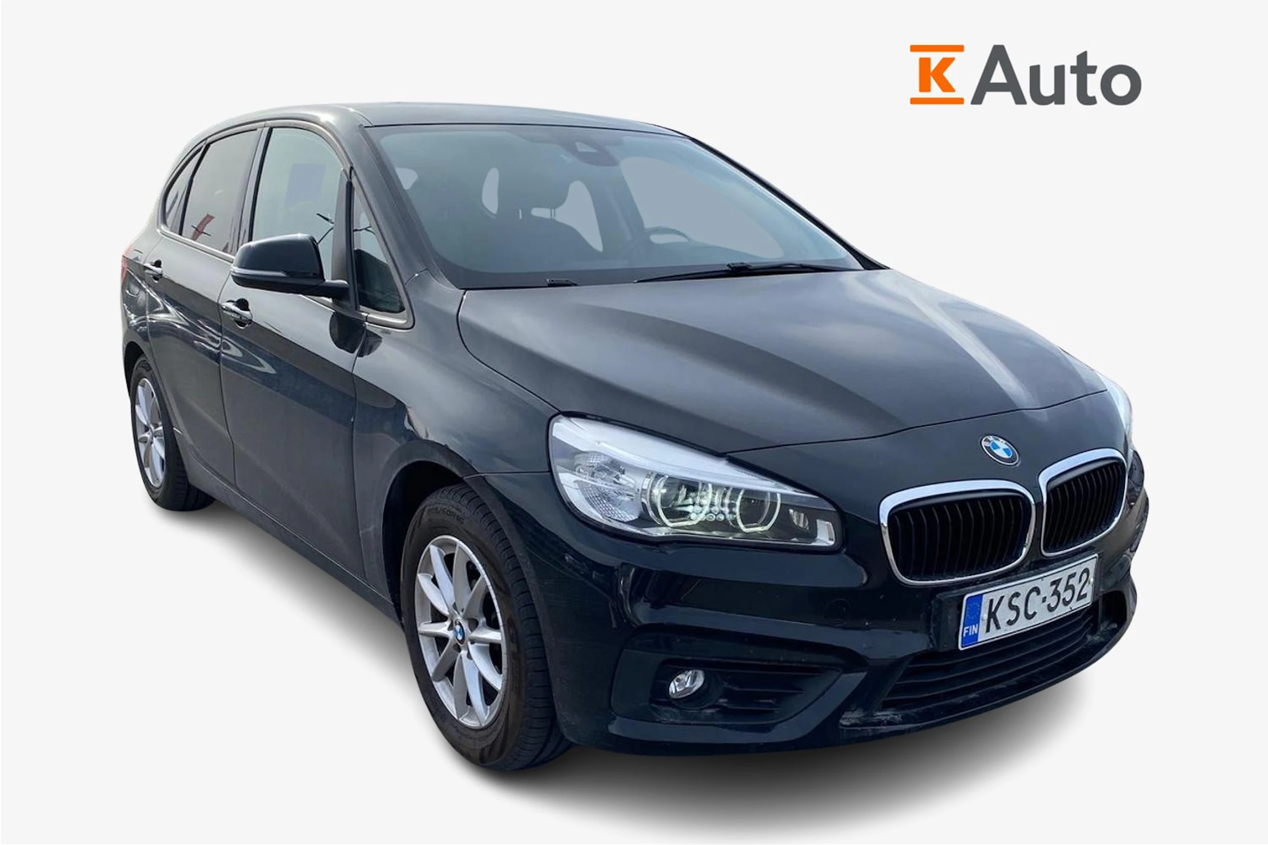 musta BMW 216 2016 kuva 1.