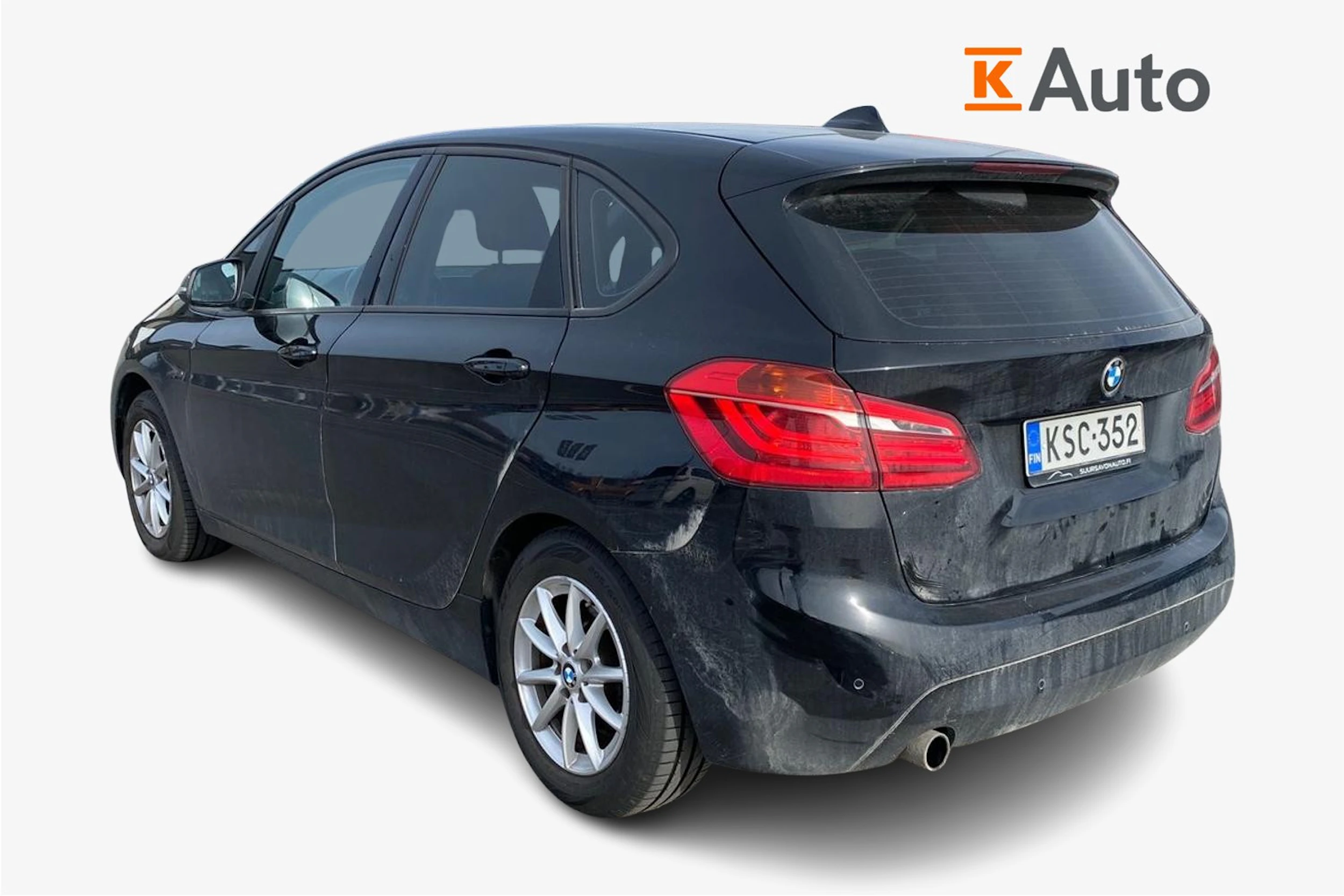 musta BMW 216 2016 kuva 2.