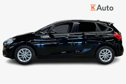 musta BMW 216 2016 kuva 7.