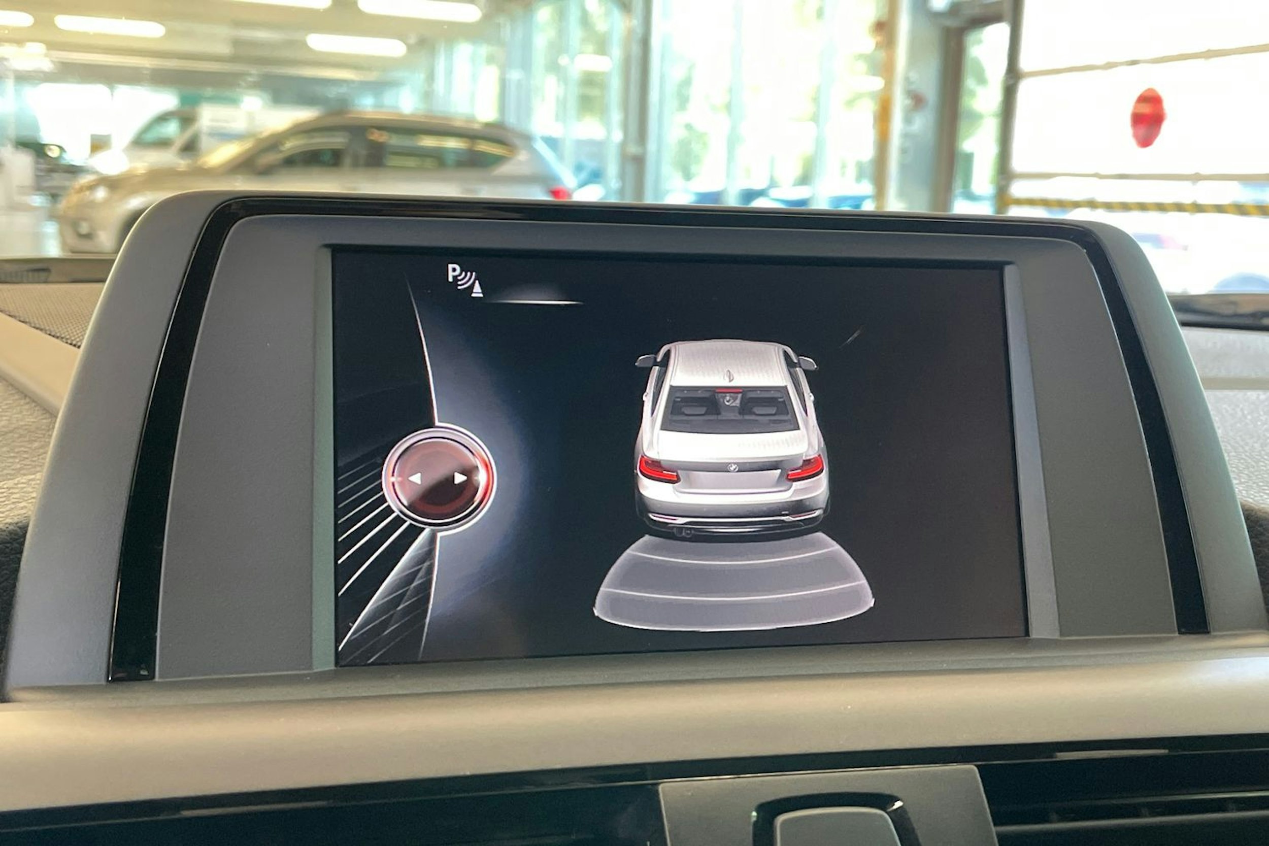 Musta BMW 218 2014 kuva 21.
