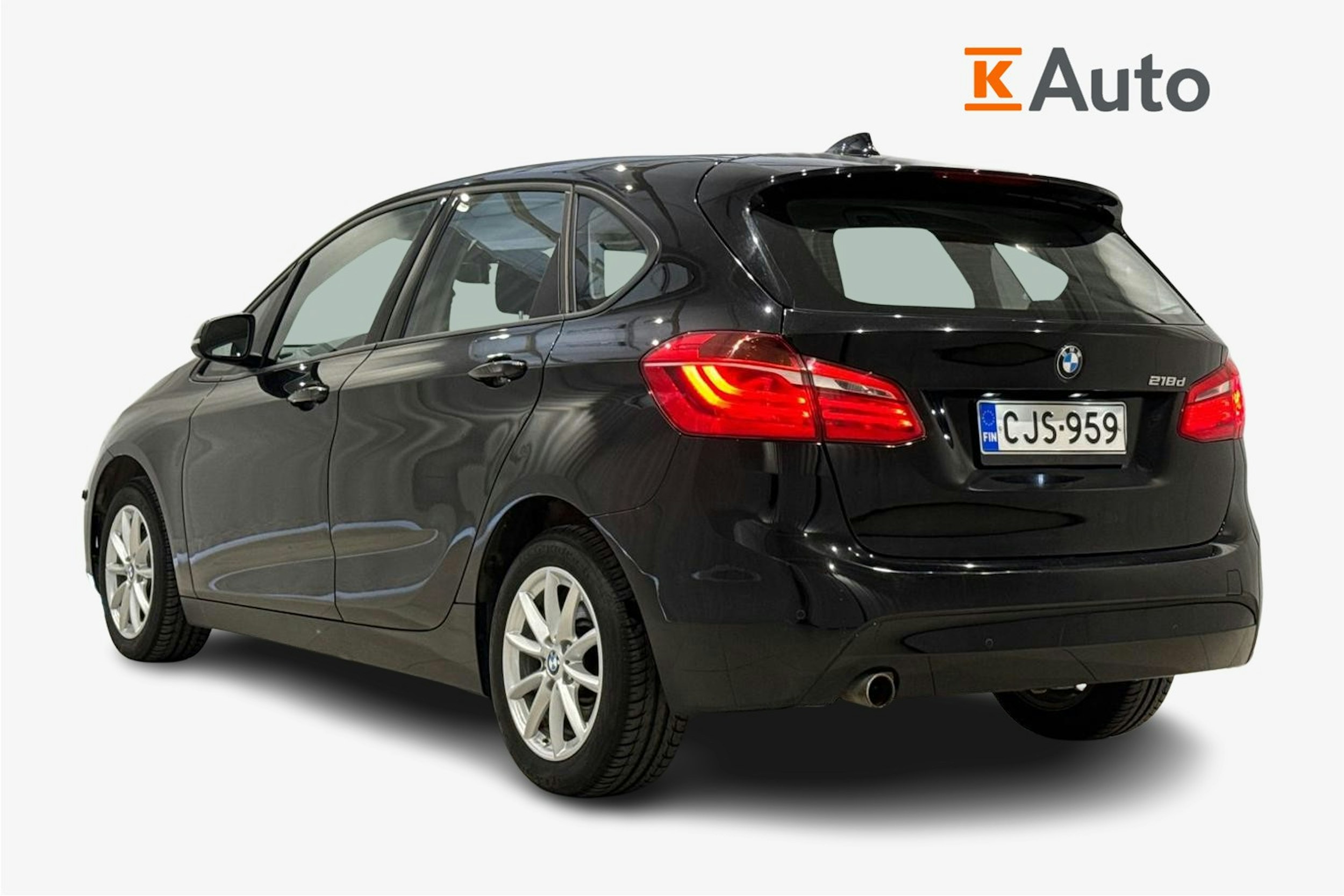musta BMW 218 2015 kuva 2.
