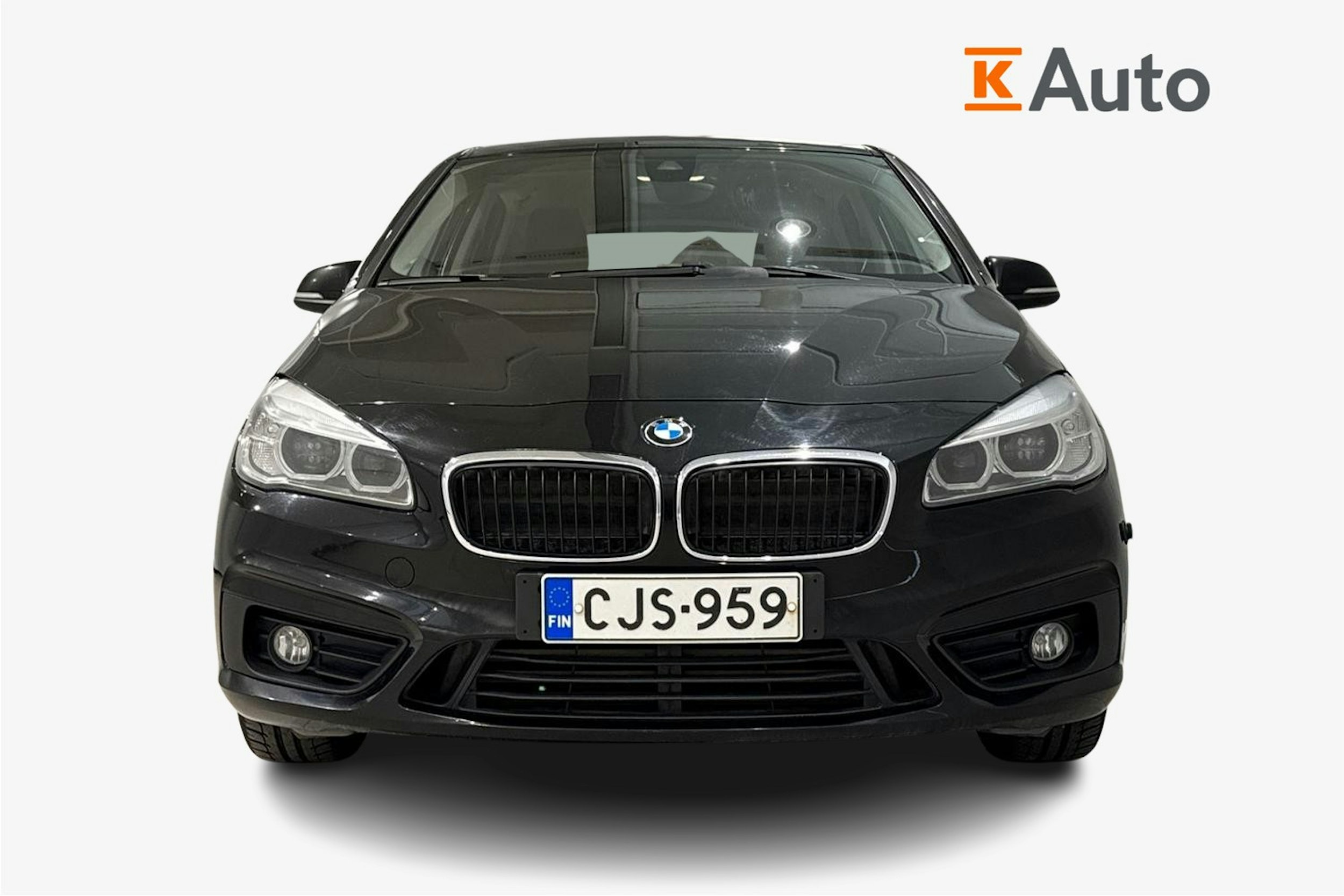 musta BMW 218 2015 kuva 5.