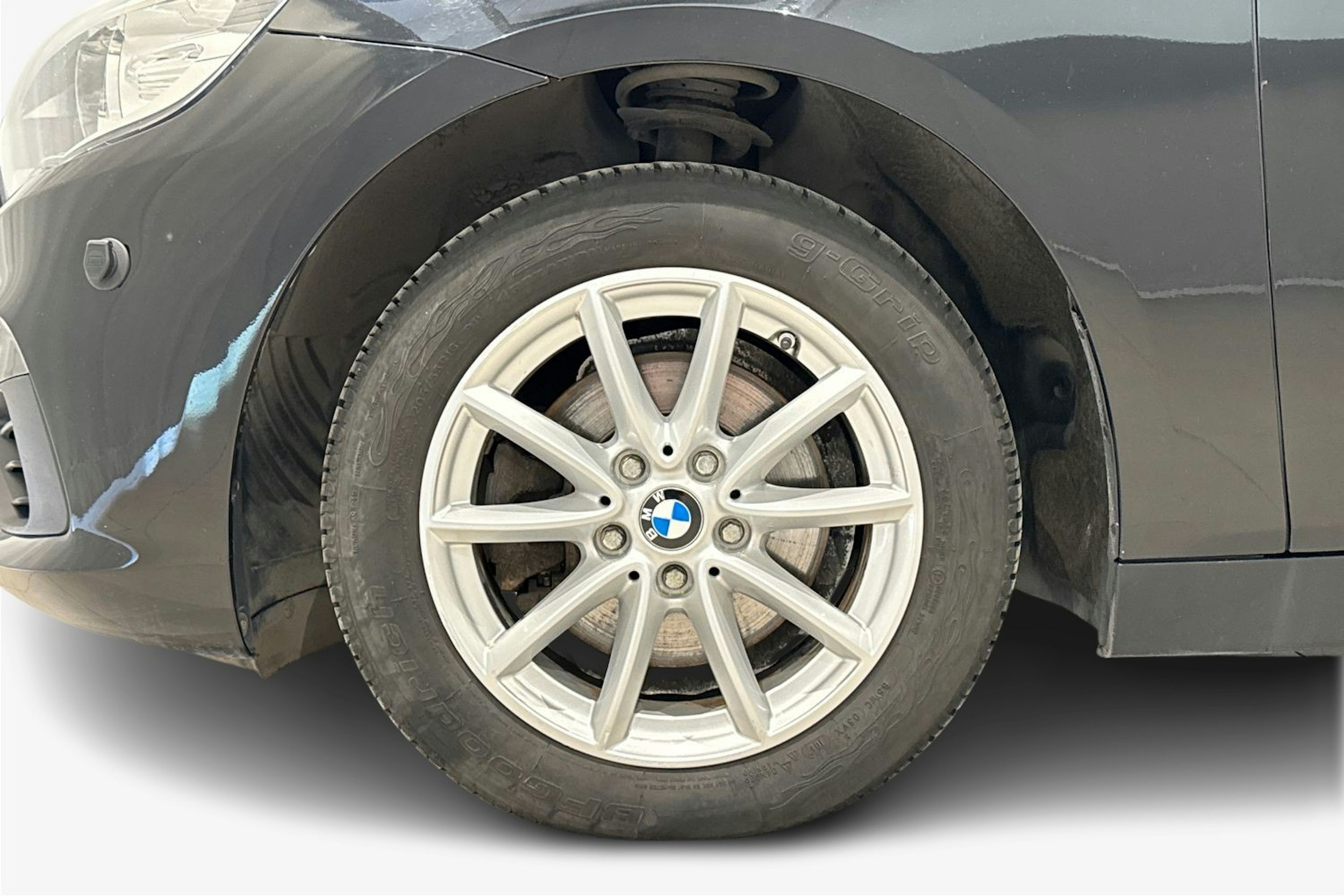 musta BMW 218 2015 kuva 11.
