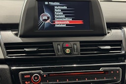 musta BMW 218 2015 kuva 20.