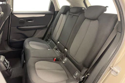 hopea BMW 218 2015 kuva 8.