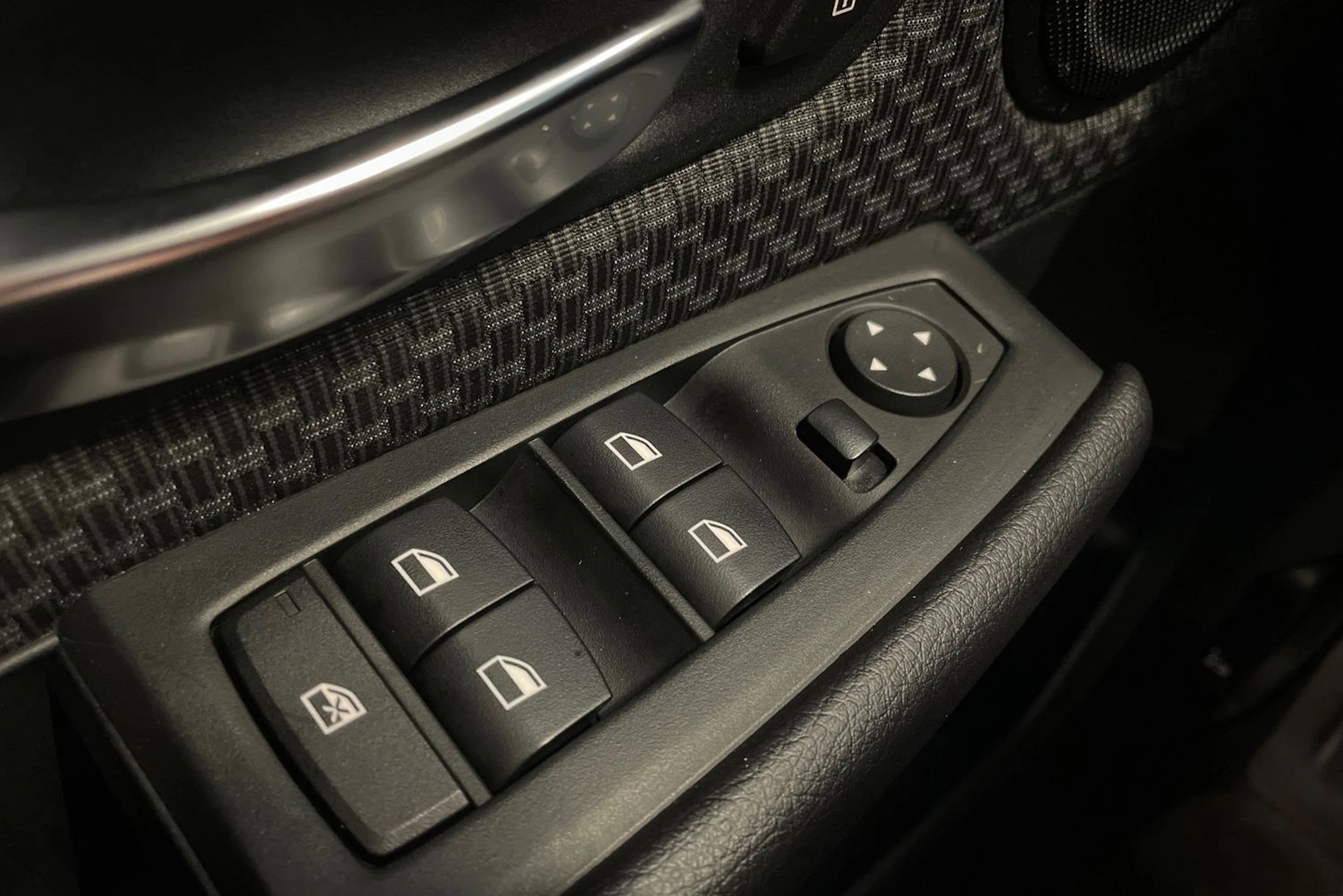 musta BMW 218 2016 kuva 16.