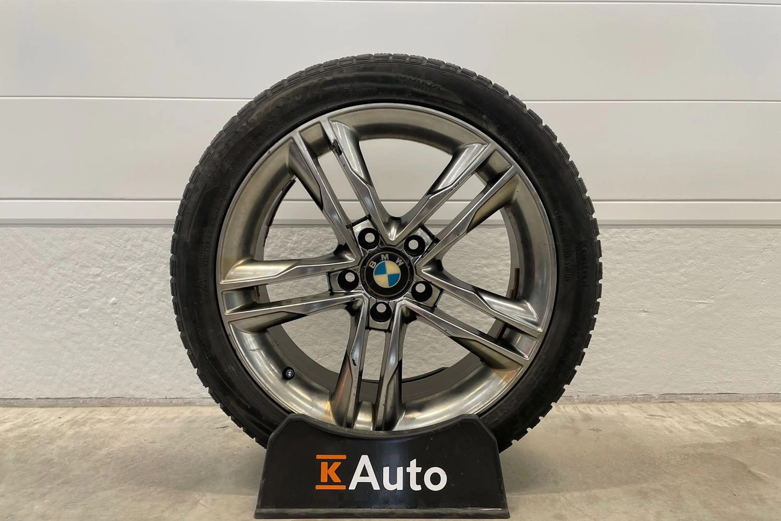 musta BMW 218 2016 kuva 26.