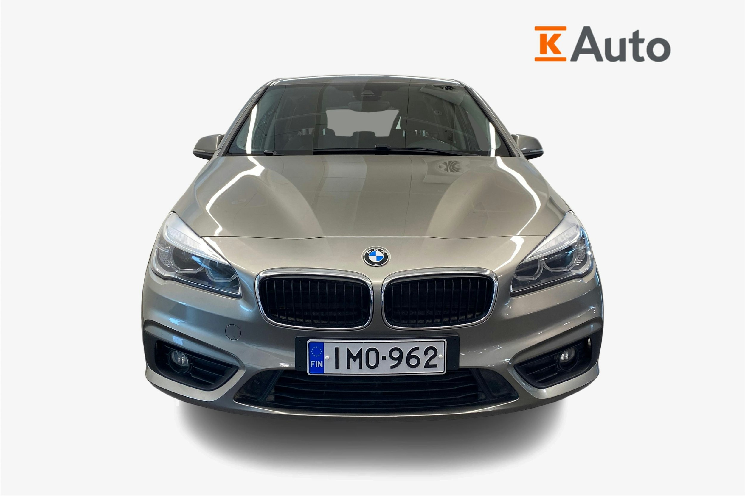 hopea BMW 218 2016 kuva 5.