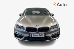 hopea BMW 218 2016 kuva 5.