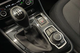 musta BMW 218 2016 kuva 24.