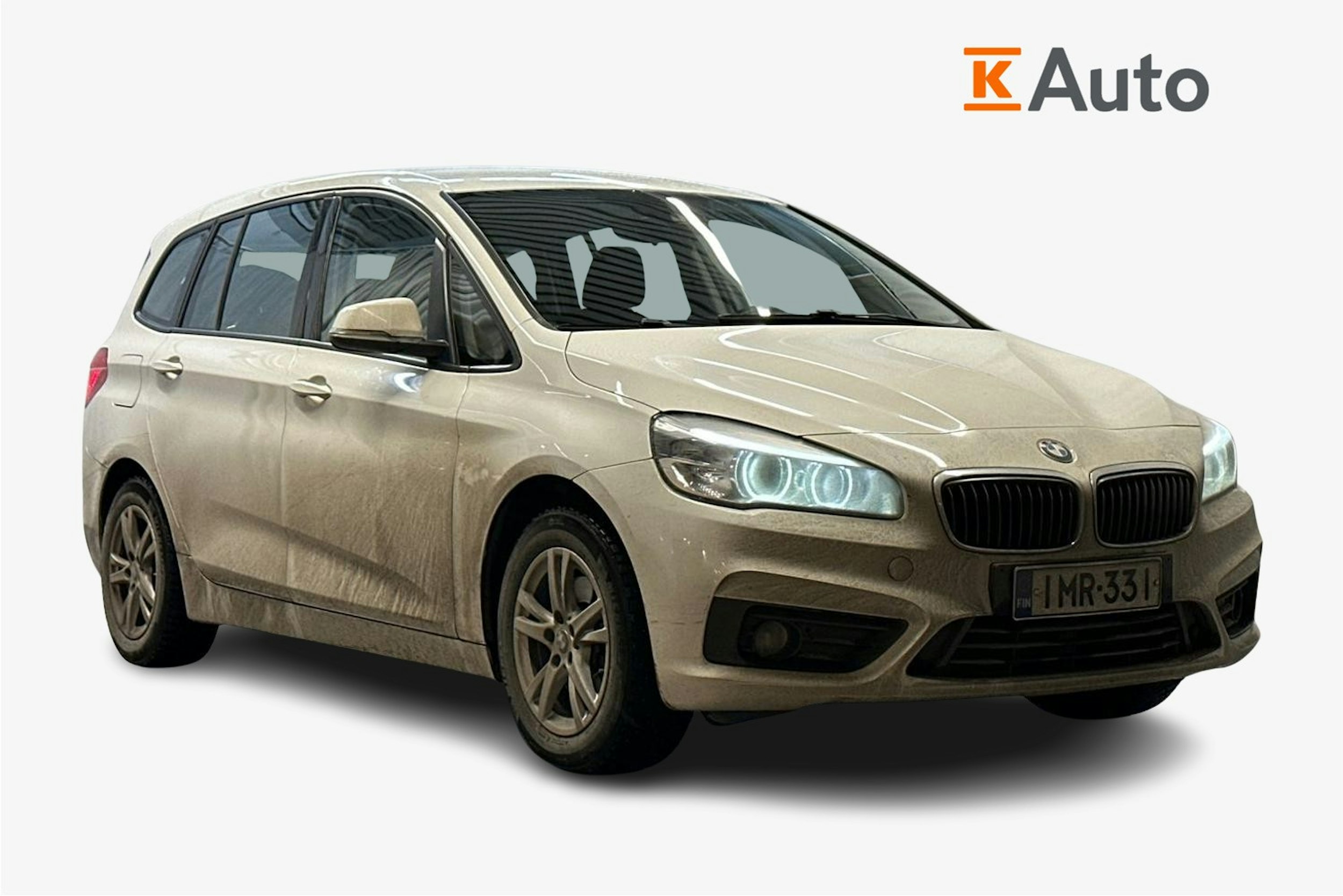 valkoinen BMW 218 2017 kuva 1.