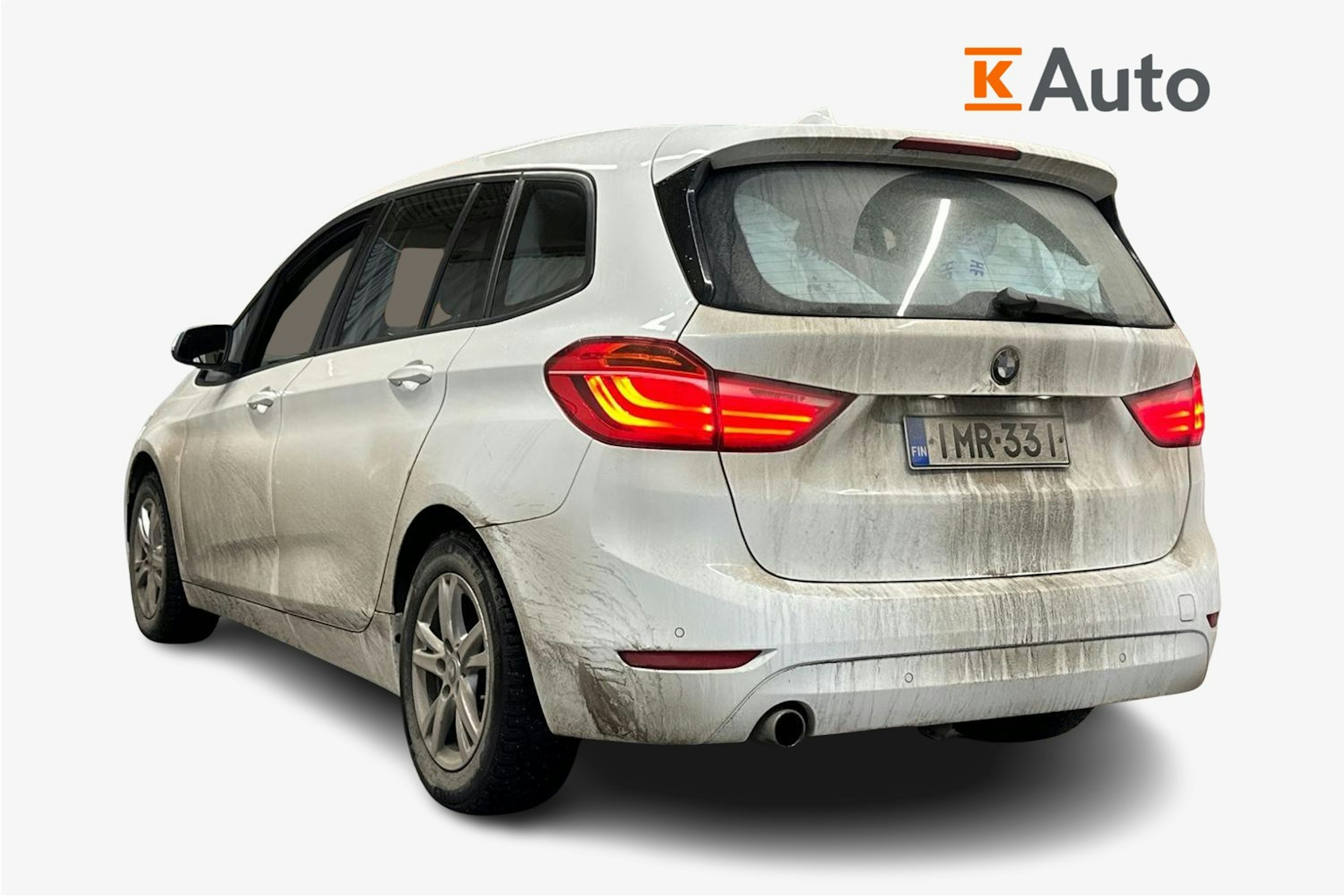 valkoinen BMW 218 2017 kuva 2.