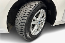 valkoinen BMW 218 2017 kuva 11.