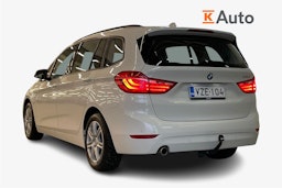 Valkoinen BMW 218 2017 kuva 2.