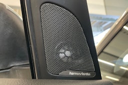 Valkoinen BMW 218 2017 kuva 24.