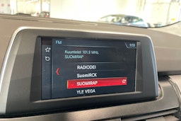 musta BMW 218 2021 kuva 24.