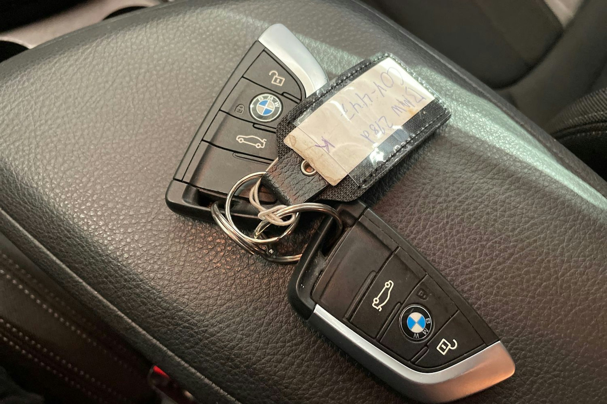 musta BMW 218 2021 kuva 30.