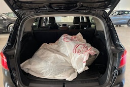 musta BMW 218 2021 kuva 33.