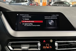 harmaa BMW 218 2020 kuva 20.