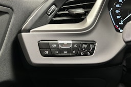 musta BMW 218 2021 kuva 22.