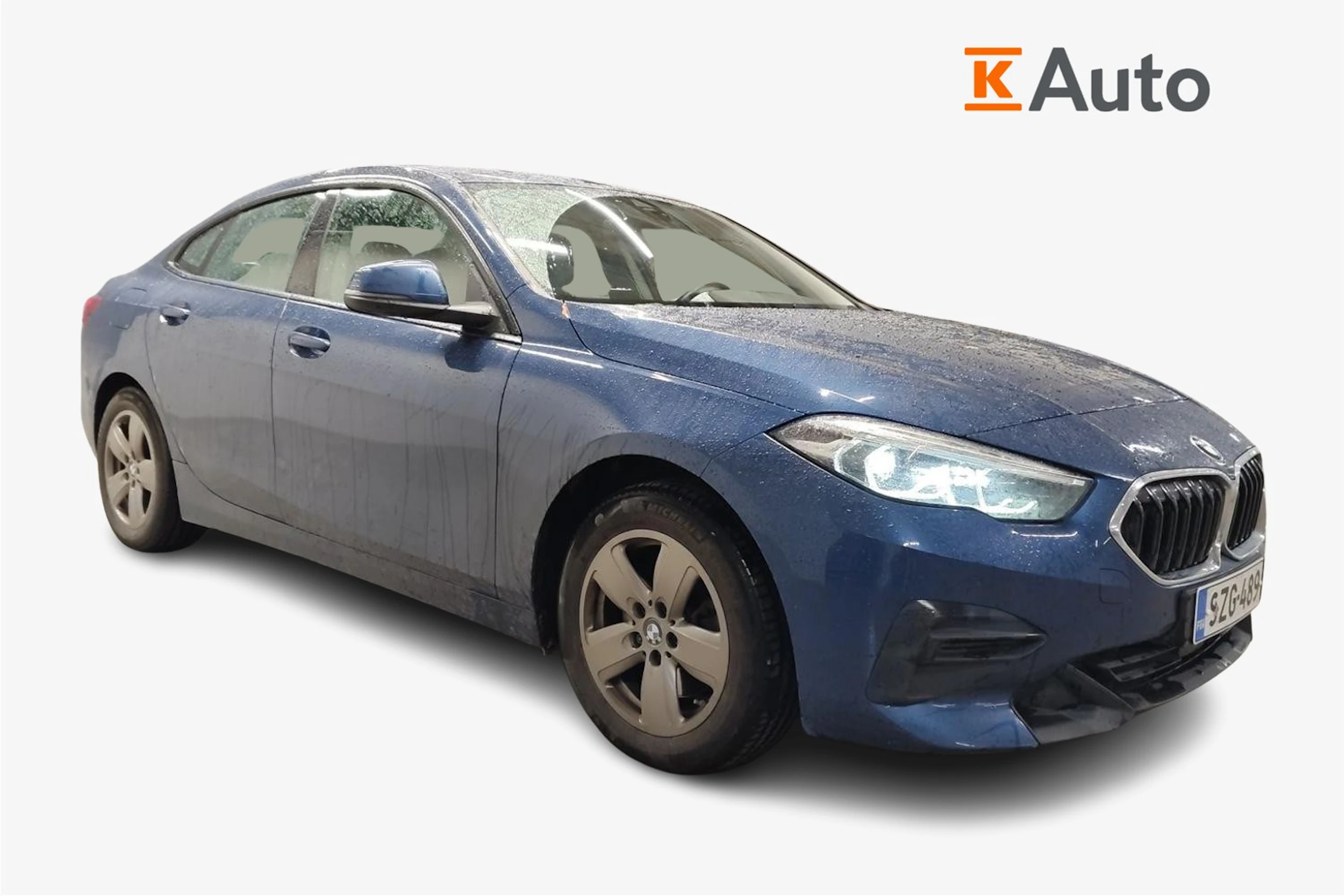 sininen BMW 218 2022 kuva 1.