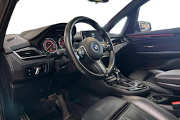 harmaa BMW 220 2014 kuva 3.