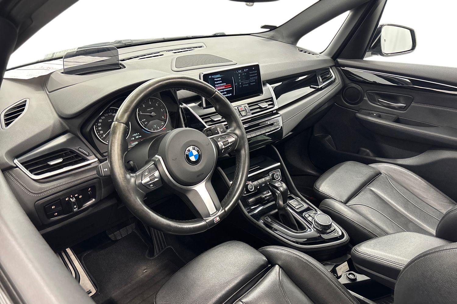 BMW 220 2014, kuva 6/26