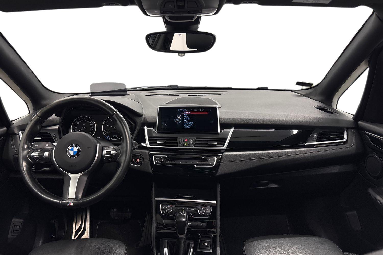 BMW 220 2014, kuva 7/26