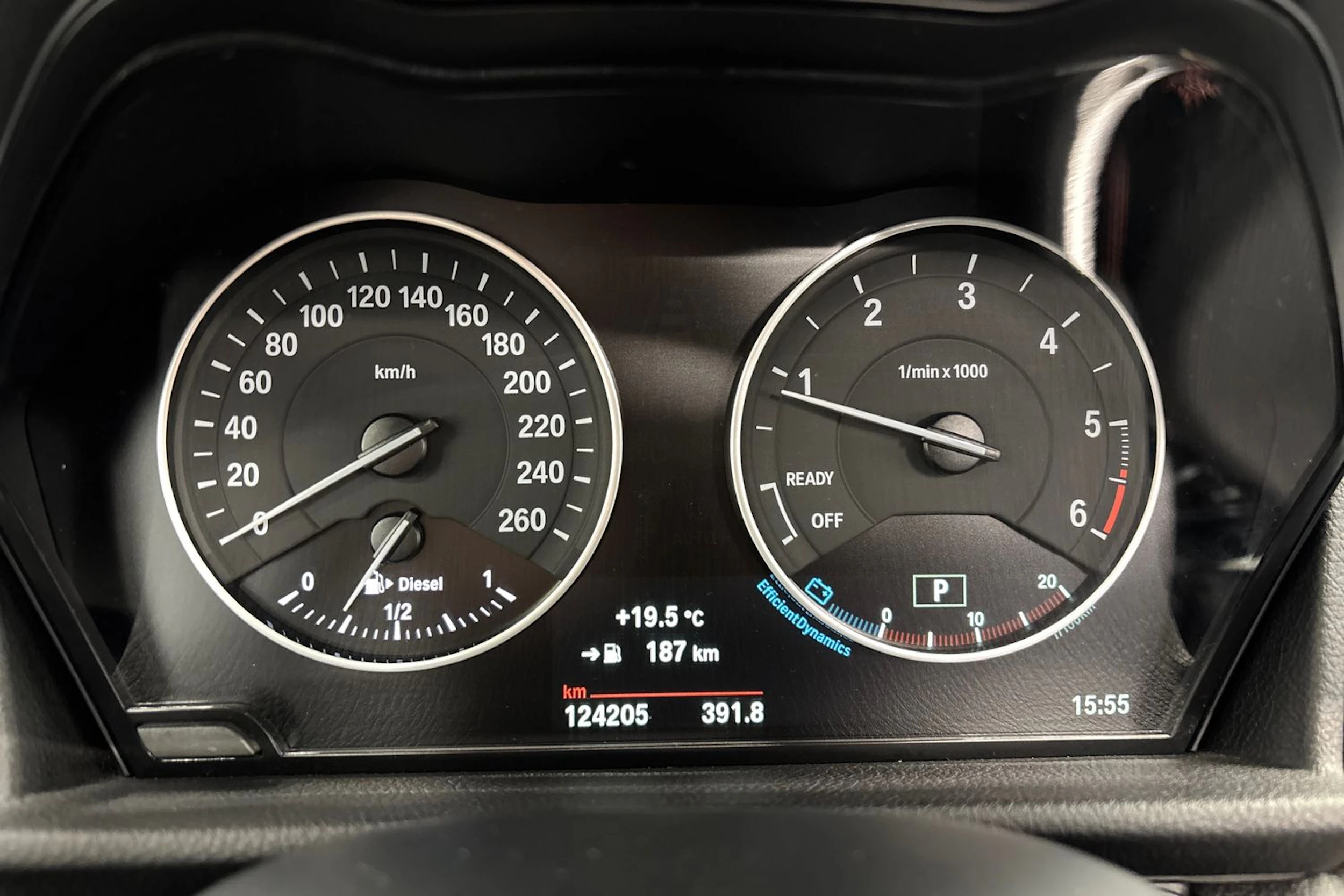 harmaa BMW 220 2014 kuva 14.