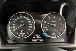 harmaa BMW 220 2014 kuva 14.