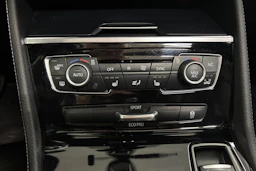 harmaa BMW 220 2014 kuva 20.