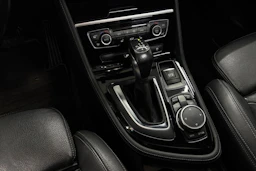 harmaa BMW 220 2014 kuva 21.