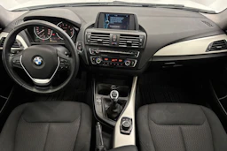 valkoinen BMW 220 2014 kuva 16.