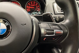 valkoinen BMW 220 2015 kuva 23.