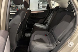 hopea BMW 220 2015 kuva 16.