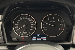 hopea BMW 220 2015 kuva 21.