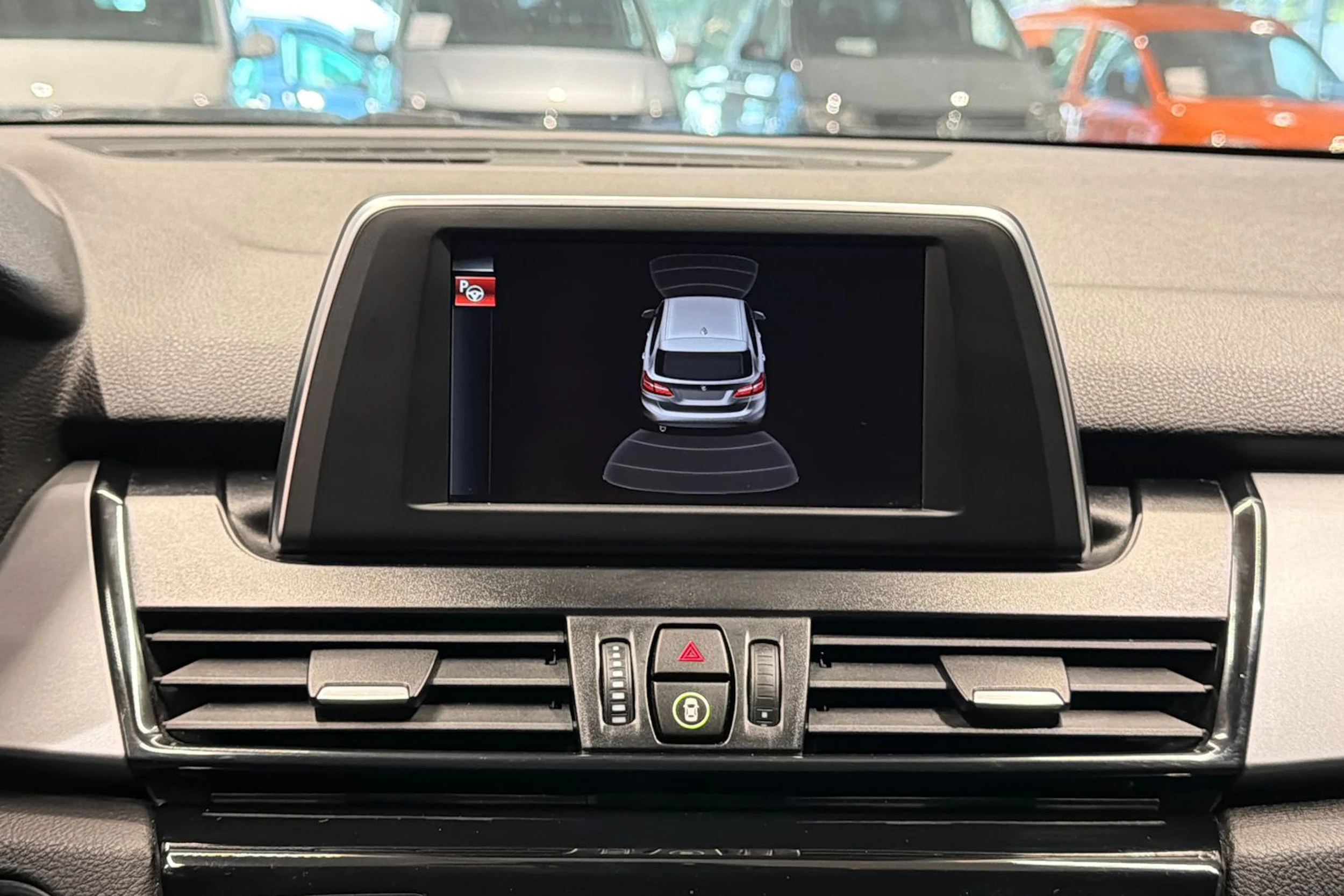 hopea BMW 220 2015 kuva 23.