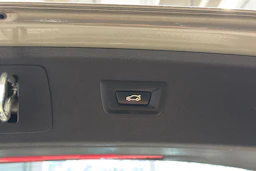 hopea BMW 220 2015 kuva 31.