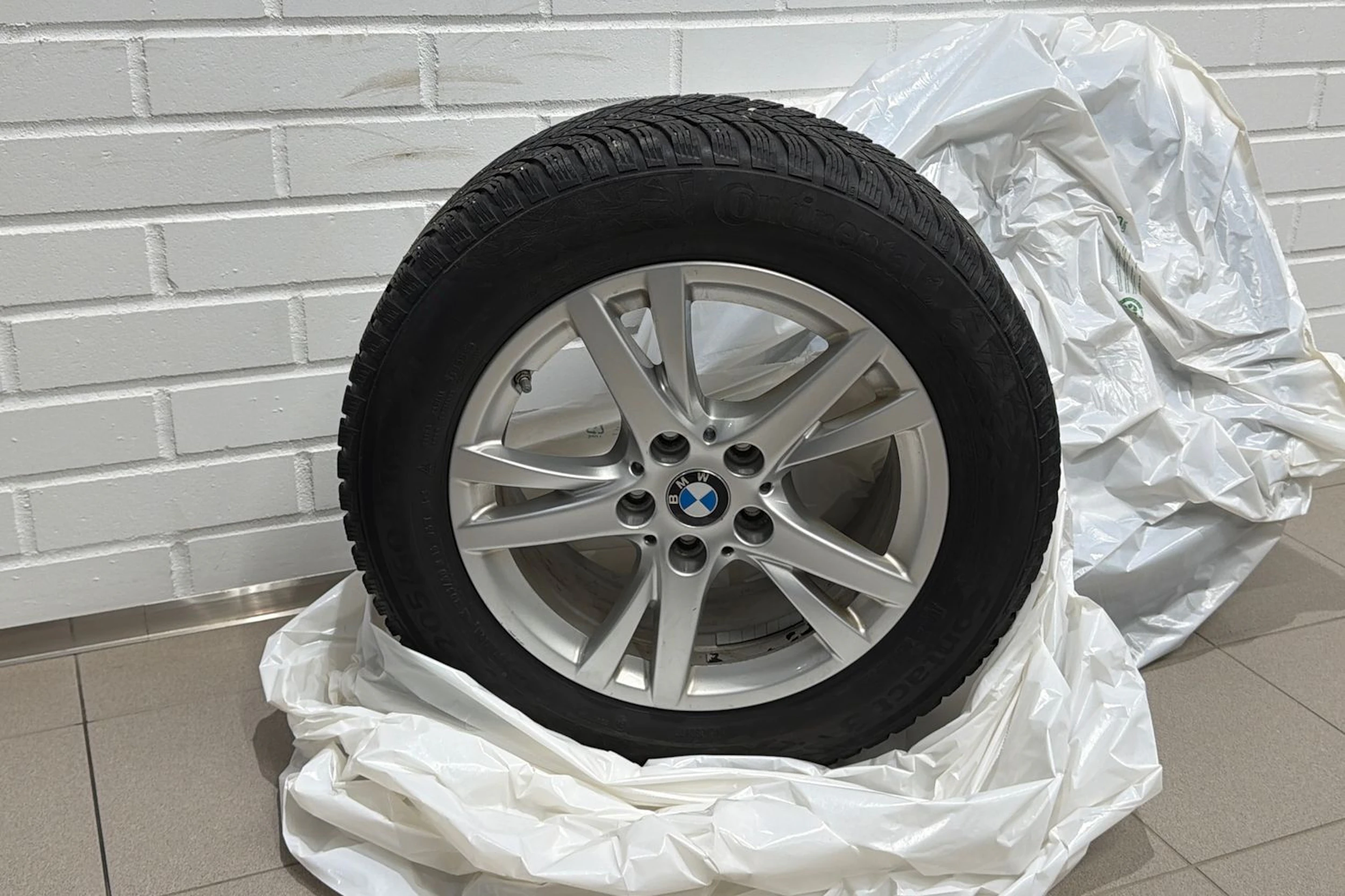 hopea BMW 220 2015 kuva 32.