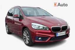 punainen BMW 220 2015 kuva 1.